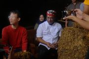 Sejumlah perwakilan pabrik rokok borong tembakau petani Temanggung