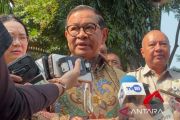 Jakarta back to normal, public transport resumes: Governor Pramono