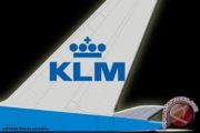 KLM batalkan 160 penerbangan akibat biaya BBM naik