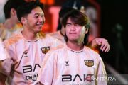 Akhiles Shane Valentino menjadi energi baru Dewa United Esports