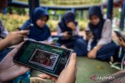 Indonesia boosts efforts to protect children in cyberspace