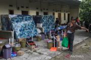 Indonesia continues relocation of Cesium-137-affected residents