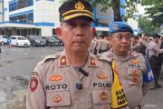 Polisi cek TKP insiden penyiraman air keras di Jaktim