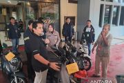 Polres Jakut kembalikan motor warga yang dicuri komplotan curanmor