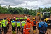 Dompet Dhuafa kerahkan tim DMC sisir area terdampak longsor di Cilacap