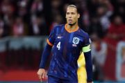 Grup F Piala Dunia, persaingan empat kekuatan dari tiga benua
