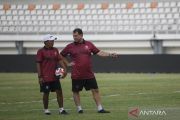 Pelatih Madura takjub dengan SUGBK, teringat stadion di Piala Dunia