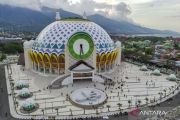 Masjid Raya Baitul Khairaat Palu siapkan1.000 paket takjil