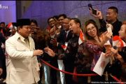 Prabowo tiba di Australia disambut oleh diaspora Indonesia