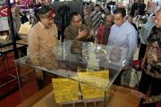 Pameran replika rumah tradisional Sumsel soroti tantangan pelestarian
