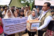 Penyaluran bantuan Bulog untuk korban bencana Sumbar