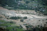 Dampak banjir bandang di Padang Pariaman