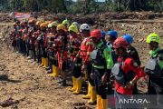 SAR efforts intensified in flood and landslide areas