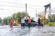 BPBD: ketinggian banjir rob terus naik di Jalan RE Martadinata