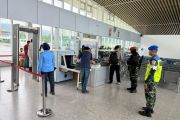 TNI AU cegah penumpang bawa sampel nikel di Bandara Weda Bay