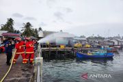 Penguatan layanan keselamatan kebakaran pulau kecil di Natuna