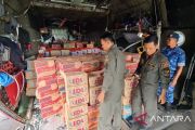 Lanud SMH kirimkan 14 ton bantuan untuk korban banjir Sumatera