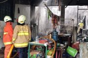 Gulkarmat kerahkan 60 personel padamkan kebakaran rumah di Jakut