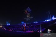 Kontingen Indonesia kenakan busana adat pada defile SEA Games 2025