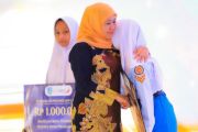 Pemprov Jatim salurkan bantuan pendidikan bagi 48.077 siswa
