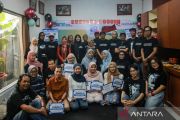 ANTARA DIY serahkan penghargaan pemenang lomba karya jurnalistik