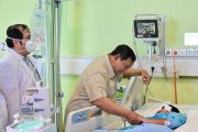 Prabowo visits victims of MBG vehicle accident, gives moral support