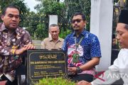 Bupati ajak wartawan Blora ziarah ke makam Tokoh Pers Nasional Tirto Adhi Soerjo