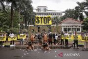Greenpeace bersama masyarakat adat gelar aksi kritik PSN tebu di Merauke