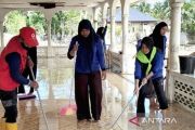 JK: PMI-DMI kerja sama bersihkan masjid terdampak banjir di Aceh Utara