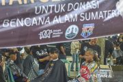 Aksi pangkas rambut bayar seikhlasnya, kapster Jambi galang dana untuk korban bencana