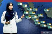 BMKG prakirakan hujan dominasi sejumlah daerah pada Senin