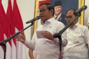 Pramono minta semua perusahaan DKI patuhi UMP 2026