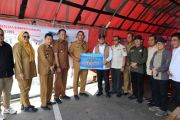 Pemkab OKU salurkan bantuan Rp1,2 miliar untuk korban bencana Sumatera