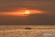 Begini penampakan matahari terakhir tahun 2025 di Pulau Lombok
