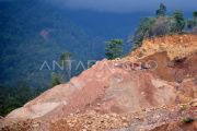 Tambang galian c ancam daerah aliran sungai di Padang