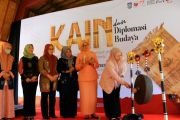 Pameran temporer kain tenun Museum NTB ungkap budaya lintas negara