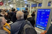 Listrik padam hentikan Eurostar rute London-Paris, penumpang terlantar