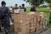KRI dr Soeharso terima tambahan obat-obatan dan peralatan medis