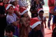 Warga Tapanuli Tengah khidmat rayakan Natal di pos pengungsian