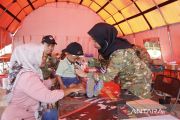 Defense Ministry, TNI erect health post for Aceh Tamiang flood victims