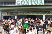 Ribuan pelayat shalatkan jenazah KH Amal Zarkasyi di Masjid Gontor