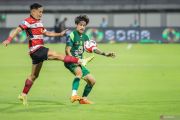 Bajul Ijo menang tipis atas Madura United dengan skor 1-0