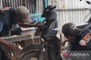 Dompet Dhuafa gelar servis motor gratis bagi warga Tapanuli Tengah