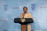 President Prabowo urges ministers to work faster in job creation push