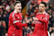 Liverpool ke putaran empat setelah taklukkan Barnsley 4-1
