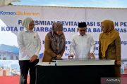 Mendikdasmen resmikan 14 sekolah program revitalisasi di Kalsel