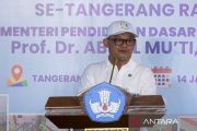 Minister inaugurates 96 revitalized schools in Greater Tangerang