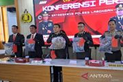 Polres Lamongan ungkap kasus pembunuhan ayah terhadap anak