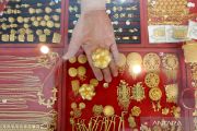 Harga emas UBS dan Galeri24 hari ini turun tajam, Minggu 1 Februari 2026