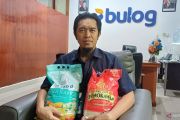 Bulog Tanjungpinang kini jual dua merek beras premium baru